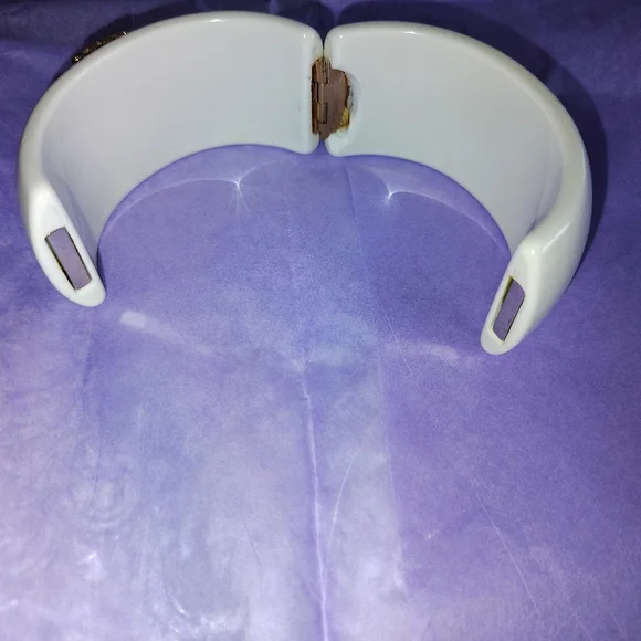 Real Collectibles By Adrienne Crystal Frog Cuff Bracelet - Picture 4 of 8